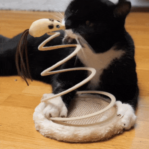 Реалистична мишка за котешка игра